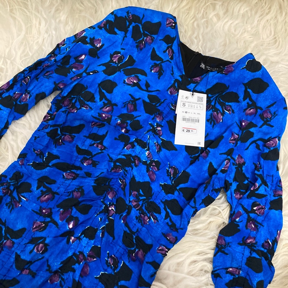 Zara Draped Blue Floral Ruched mini dress - Picture 8 of 9